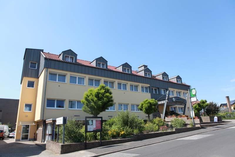 Hotel Wetterau Wölfersheim Exterior foto